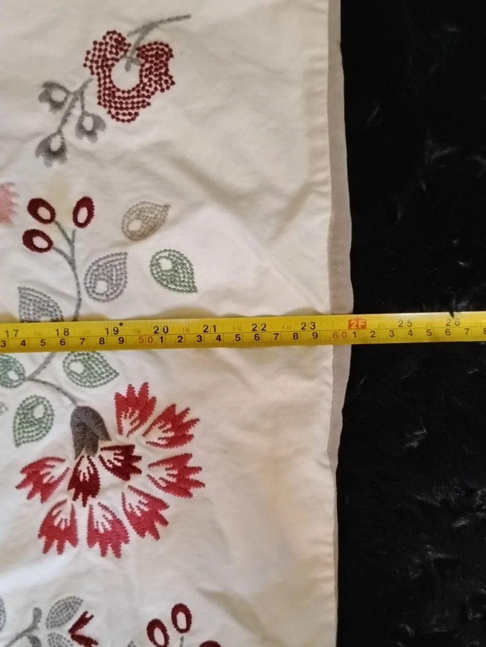 Embroidered Floral Pillowcase - Red & Green Motif